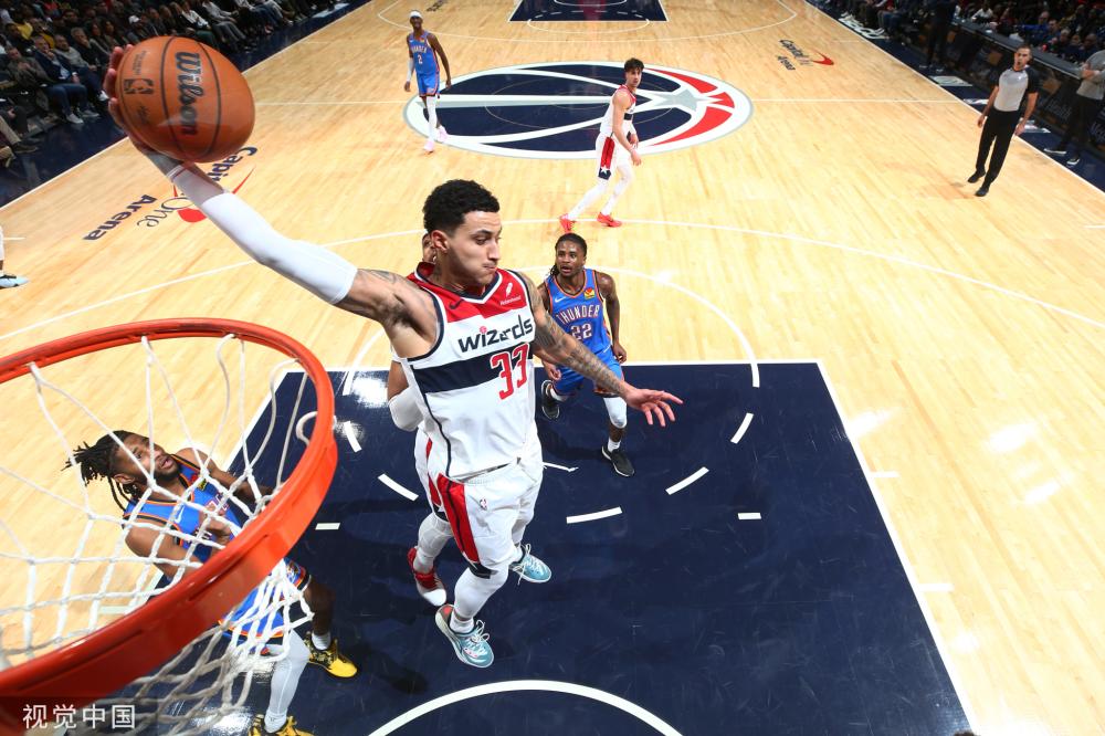 他在比赛中 他在比赛中