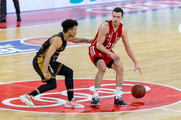 从点名防守 从点名防守