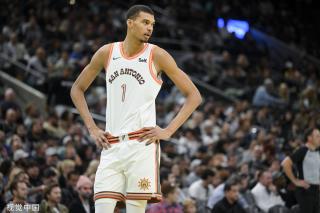 年轻球员提 年轻球员提